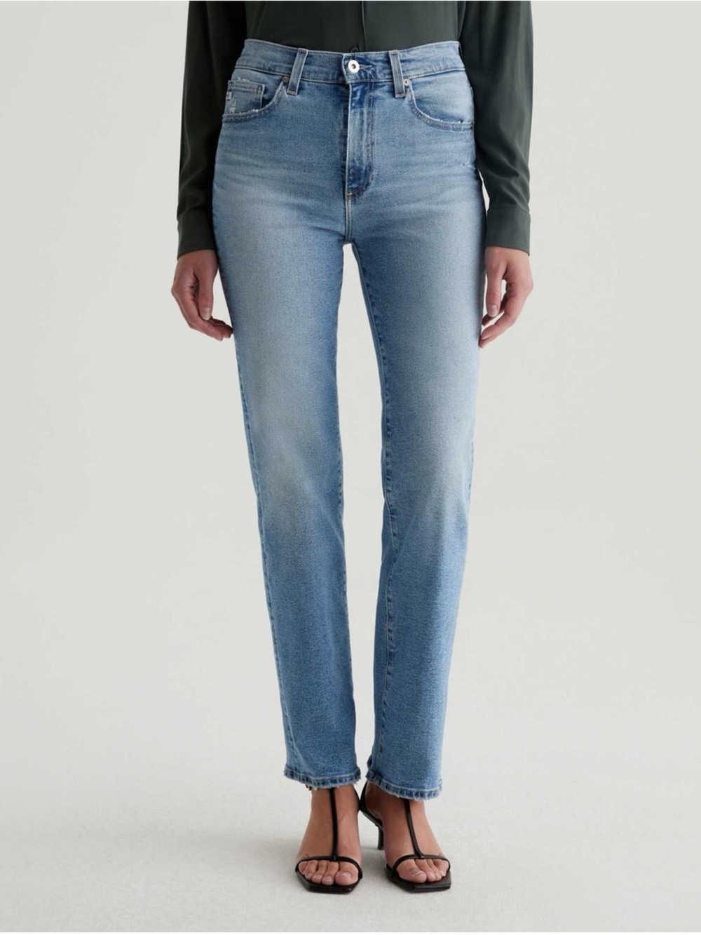 AG Brinley mid-rise classic straight leg jeans size 28